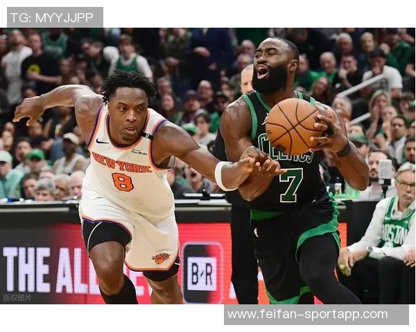 杰伦布朗谈库里与UA分手背后的勇气与掌控命运的智慧 杰伦布朗谈库里与UA分手背后的勇气与掌控命运的智慧