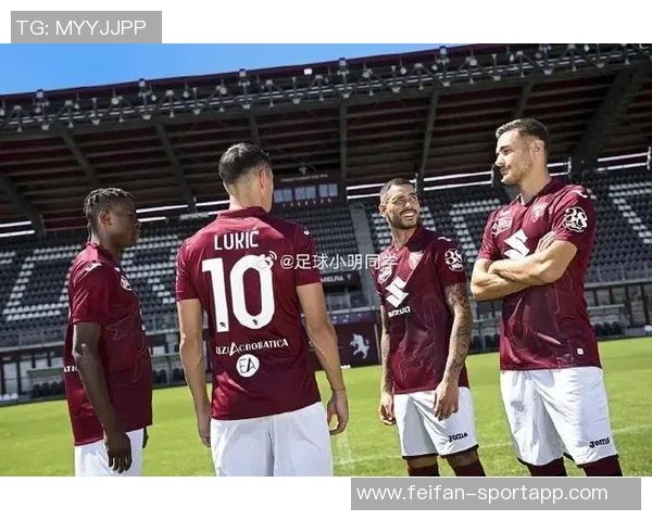 阿贾克斯惨遭欧冠洗礼三战全败仅进一球排名垫底